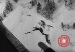 Standbild Schäden durch Lawinen Österreich, 1954, aus Sekunde 24 historischem Filmmaterial Videoclip 65675076328