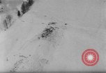 Standbild Schäden durch Lawinen Österreich, 1954, aus Sekunde 31 historischem Filmmaterial Videoclip 65675076328