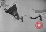 Standbild Schäden durch Lawinen Österreich, 1954, aus Sekunde 47 historischem Filmmaterial Videoclip 65675076328
