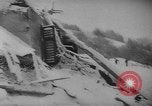 Standbild Schäden durch Lawinen Österreich, 1954, aus Sekunde 53 historischem Filmmaterial Videoclip 65675076328