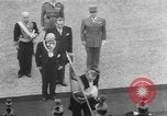 Standbild Rene Coty Paris Frankreich, 1954, aus Sekunde 11 historischem Filmmaterial Videoclip 65675076329