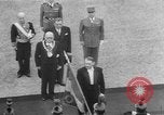 Standbild Rene Coty Paris Frankreich, 1954, aus Sekunde 13 historischem Filmmaterial Videoclip 65675076329