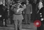 Standbild Rene Coty Paris Frankreich, 1954, aus Sekunde 28 historischem Filmmaterial Videoclip 65675076329