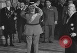 Standbild Rene Coty Paris Frankreich, 1954, aus Sekunde 29 historischem Filmmaterial Videoclip 65675076329