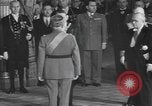 Standbild Rene Coty Paris Frankreich, 1954, aus Sekunde 32 historischem Filmmaterial Videoclip 65675076329