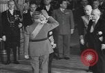 Standbild Rene Coty Paris Frankreich, 1954, aus Sekunde 34 historischem Filmmaterial Videoclip 65675076329