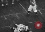 Image College football contre l'Armée de Colgate West Point New York USA, 1957, de la seconde 28 séquences d'archives historiques vidéo 65675076341