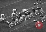 Image College football contre l'Armée de Colgate West Point New York USA, 1957, de la seconde 40 séquences d'archives historiques vidéo 65675076341