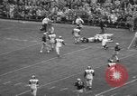 Image College football contre l'Armée de Colgate West Point New York USA, 1957, de la seconde 47 séquences d'archives historiques vidéo 65675076341