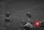 Standbild Fußballspiel South Bend Indiana USA, 1957, aus Sekunde 22 historischem Filmmaterial Videoclip 65675076343