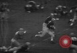 Standbild Fußballspiel South Bend Indiana USA, 1957, aus Sekunde 24 historischem Filmmaterial Videoclip 65675076343