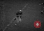 Standbild Fußballspiel South Bend Indiana USA, 1957, aus Sekunde 27 historischem Filmmaterial Videoclip 65675076343