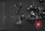 Standbild Fußballspiel South Bend Indiana USA, 1957, aus Sekunde 41 historischem Filmmaterial Videoclip 65675076343