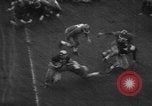 Standbild Fußballspiel South Bend Indiana USA, 1957, aus Sekunde 42 historischem Filmmaterial Videoclip 65675076343