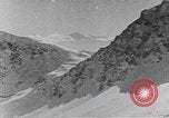 Immagine di Valanghe United States USA, 1943, secondo 33 filmato di repertorio 65675076349