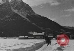 Image les sports d'hiver Garmisch-Partenkirchen Allemagne, 1936, de la seconde 54 séquences d'archives historiques vidéo 65675076351