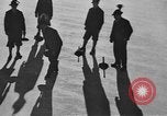 Image ice match de curling Garmisch-Partenkirchen Allemagne, 1936, de la seconde 5 séquences d'archives historiques vidéo 65675076356