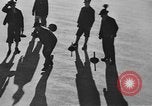Image ice match de curling Garmisch-Partenkirchen Allemagne, 1936, de la seconde 7 séquences d'archives historiques vidéo 65675076356