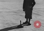 Image ice match de curling Garmisch-Partenkirchen Allemagne, 1936, de la seconde 27 séquences d'archives historiques vidéo 65675076356
