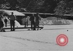 Image ice match de curling Garmisch-Partenkirchen Allemagne, 1936, de la seconde 35 séquences d'archives historiques vidéo 65675076356