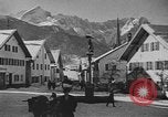 Image les sports d'hiver Garmisch-Partenkirchen Allemagne, 1936, de la seconde 11 séquences d'archives historiques vidéo 65675076357