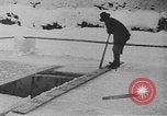 Standbild Bobfahren Garmisch-Partenkirchen Deutschland, 1936, aus Sekunde 11 historischem Filmmaterial Videoclip 65675076359