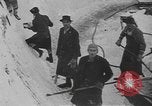 Standbild Bobfahren Garmisch-Partenkirchen Deutschland, 1936, aus Sekunde 51 historischem Filmmaterial Videoclip 65675076359