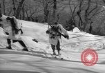 Standbild USA Soldaten Italien, 1945, aus Sekunde 31 historischem Filmmaterial Videoclip 65675076363