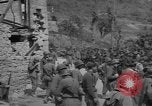 Standbild USA Soldaten Italien, 1945, aus Sekunde 14 historischem Filmmaterial Videoclip 65675076365