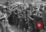 Standbild USA Soldaten Italien, 1945, aus Sekunde 27 historischem Filmmaterial Videoclip 65675076365