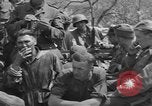Standbild USA Soldaten Italien, 1945, aus Sekunde 34 historischem Filmmaterial Videoclip 65675076365