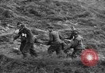 Immagine di Prigionieri tedeschi Italia, 1945, secondo 13 filmato di repertorio 65675076367