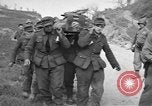 Immagine di Prigionieri tedeschi Italia, 1945, secondo 30 filmato di repertorio 65675076367
