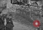 Immagine di Prigionieri tedeschi Italia, 1945, secondo 47 filmato di repertorio 65675076367