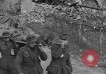 Immagine di Prigionieri tedeschi Italia, 1945, secondo 48 filmato di repertorio 65675076367