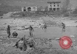 Standbild USA Ingenieure Vergato Italien, 1945, aus Sekunde 15 historischem Filmmaterial Videoclip 65675076368