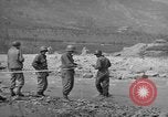 Standbild USA Ingenieure Vergato Italien, 1945, aus Sekunde 28 historischem Filmmaterial Videoclip 65675076368