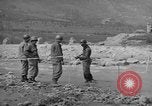 Standbild USA Ingenieure Vergato Italien, 1945, aus Sekunde 38 historischem Filmmaterial Videoclip 65675076368