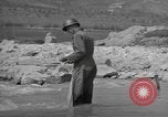 Standbild USA Ingenieure Vergato Italien, 1945, aus Sekunde 50 historischem Filmmaterial Videoclip 65675076368