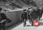 Immagine di Le forze Usa avanza con artiglieria pesante Bologna Italia, 1945, secondo 8 filmato di repertorio 65675076377