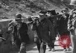 Immagine di Le forze Usa avanza con artiglieria pesante Bologna Italia, 1945, secondo 12 filmato di repertorio 65675076377