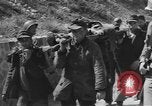 Immagine di Le forze Usa avanza con artiglieria pesante Bologna Italia, 1945, secondo 13 filmato di repertorio 65675076377