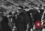 Immagine di Le forze Usa avanza con artiglieria pesante Bologna Italia, 1945, secondo 14 filmato di repertorio 65675076377
