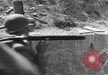 Immagine di Le forze Usa avanza con artiglieria pesante Bologna Italia, 1945, secondo 19 filmato di repertorio 65675076377