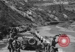 Immagine di Le forze Usa avanza con artiglieria pesante Bologna Italia, 1945, secondo 40 filmato di repertorio 65675076377