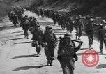 Immagine di Le forze Usa avanza con artiglieria pesante Bologna Italia, 1945, secondo 46 filmato di repertorio 65675076377