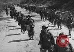 Immagine di Le forze Usa avanza con artiglieria pesante Bologna Italia, 1945, secondo 50 filmato di repertorio 65675076377