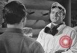 Immagine di Sci United States USA, 1941, secondo 21 filmato di repertorio 65675076383
