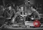 Standbild Skifahren United States USA, 1941, aus Sekunde 19 historischem Filmmaterial Videoclip 65675076384