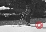 Immagine di Sci United States USA, 1942, secondo 5 filmato di repertorio 65675076399